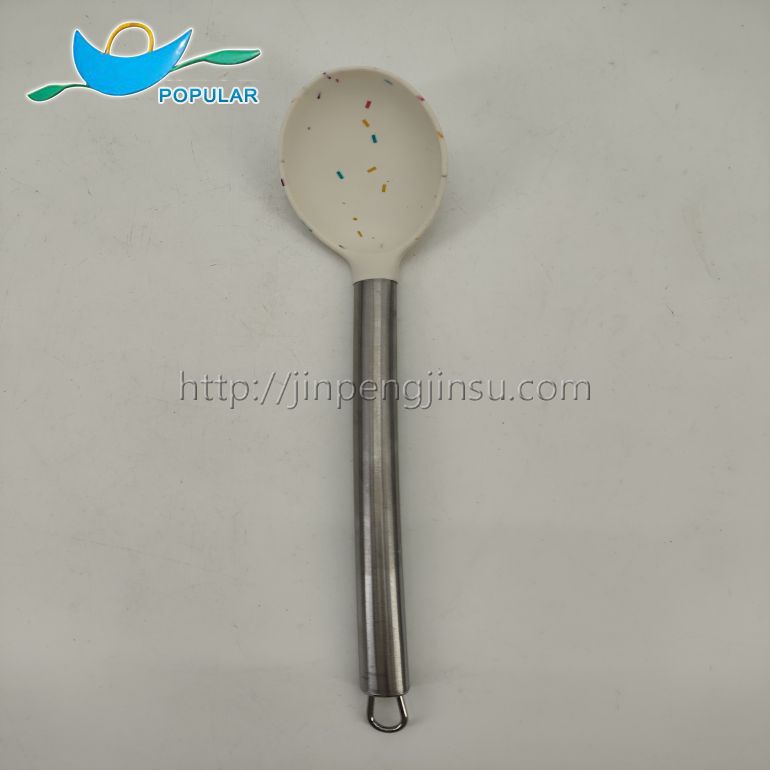 Set of 8 silicone kitchen utensils