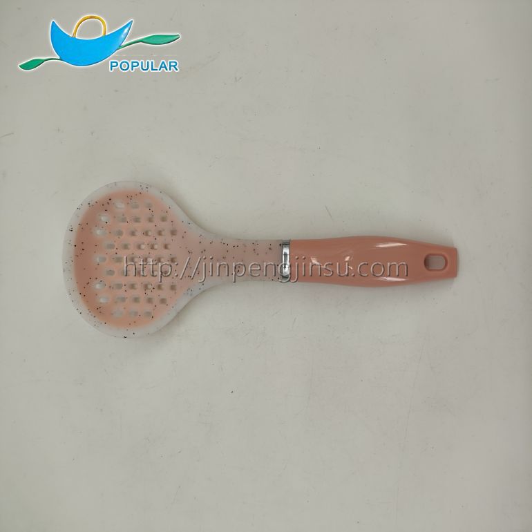 Set of 5 silicone kitchen utensils