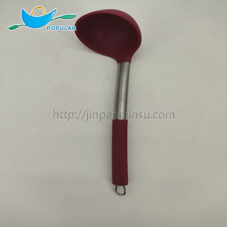 Set of 4 silicone kitchen utensils