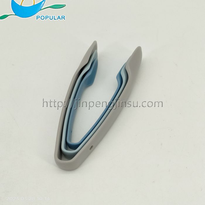 Three-piece set of clip