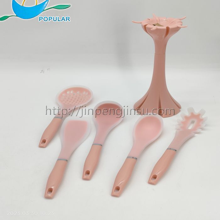 Set of 5 silicone kitchen utensils