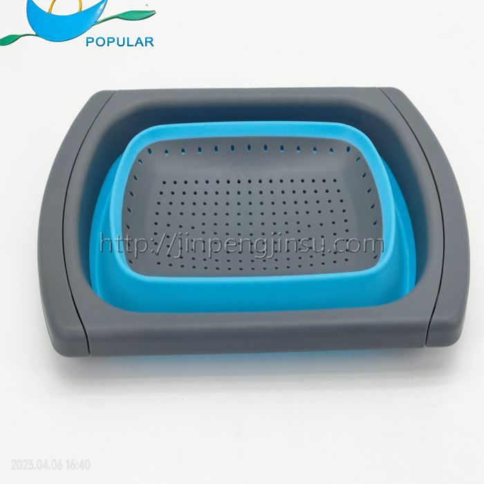 Collapsible colander basket with drag handle