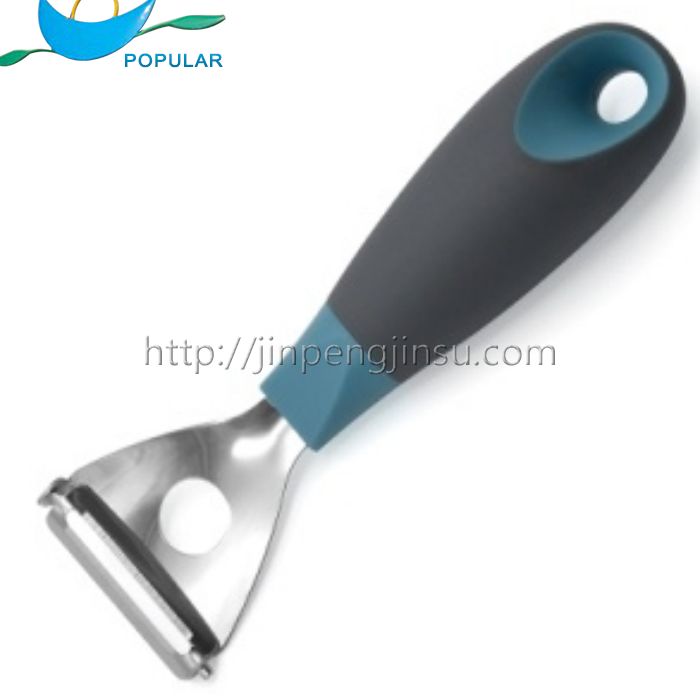 Triangular peeler