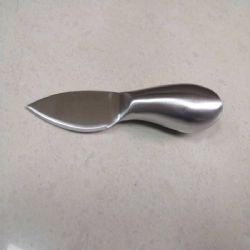 Cheese sharp knife with hollow handle