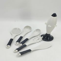 Set of 5 silicone kitchen utensils