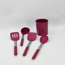 Set of 4 silicone kitchen utensils